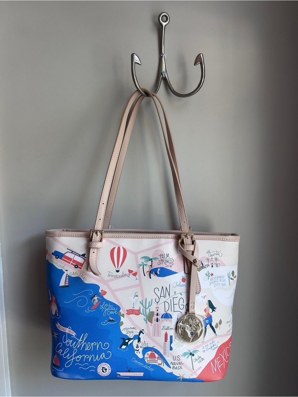 Spartina Southern California Tote with zipper - San Diego, Los Angeles - Picture 3 of 11
